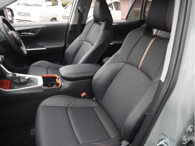 Toyota RAV4 ADVENTURE 2022 — миниатюра 3