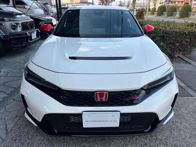 Honda CIVIC TYPE R RACING BLACK PACKAGE 2025 — миниатюра 4