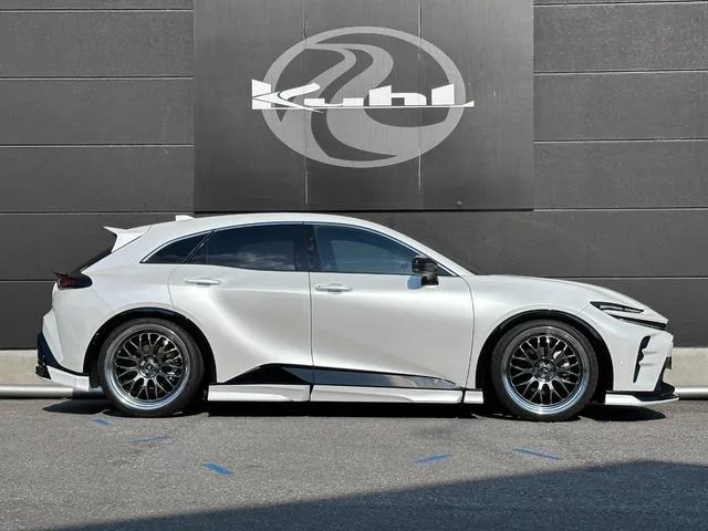 Toyota CROWN SPORT Z 2024 — миниатюра 3