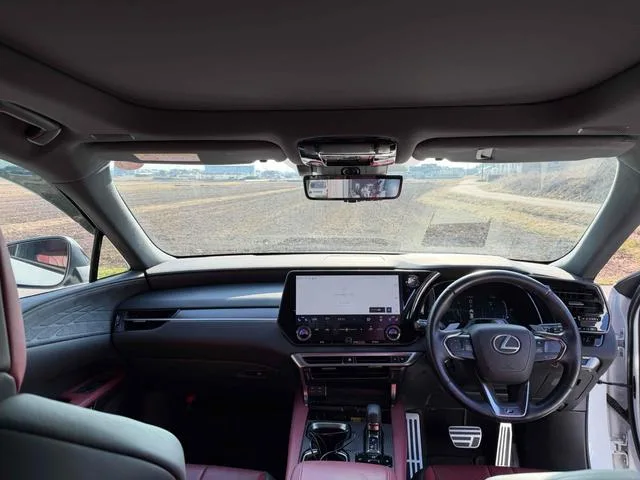 Lexus RX RX500H F SPORT PERFORMANCE 2023 — миниатюра 4