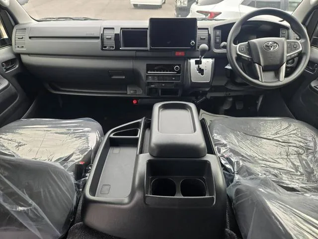 Toyota HIACE WAGON GL 2026 — миниатюра 3