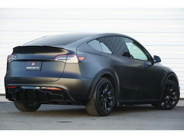 Tesla Model Y BASE GRADE 2022 — миниатюра 3