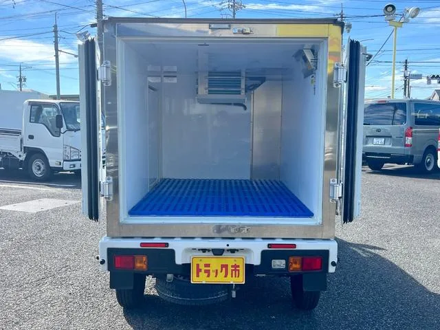 Daihatsu HIJET TRUCK 2023 — миниатюра 2