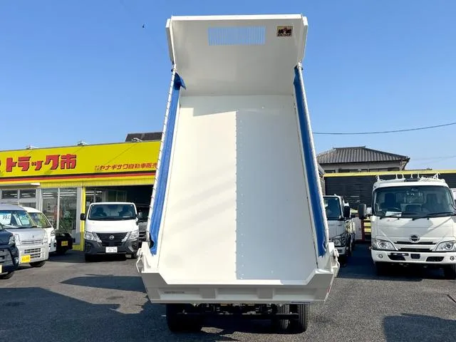 Hino DUTRO SUPER YOKOZUNA DUMP 2025 — миниатюра 4