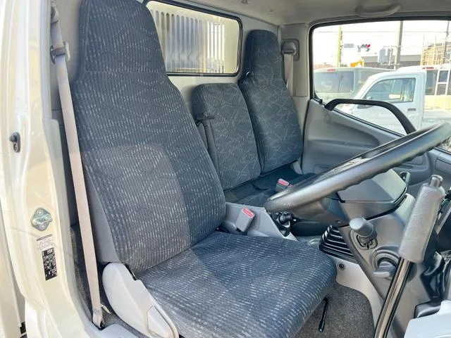 Hino DUTRO SUPER YOKOZUNA DUMP 2025 — миниатюра 5