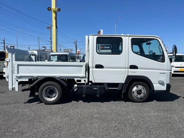 Mitsubishi Fuso CANTER DOUBLE CAB ALL LOW FLOOR 2022 — миниатюра 2