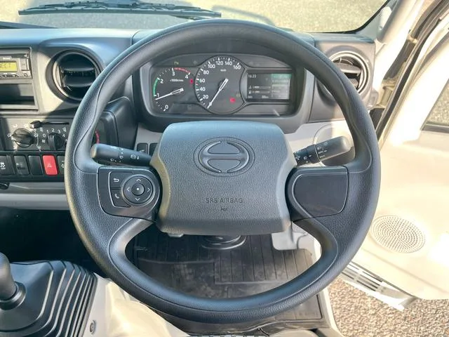 Hino DUTRO BASEGRADE 2025 — миниатюра 5