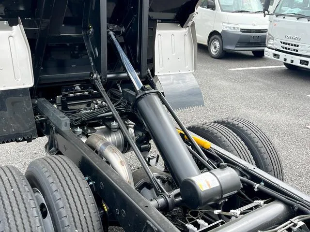 Mitsubishi Fuso CANTER DUMP 2026 — миниатюра 4
