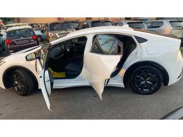 Toyota Prius X 2025 — миниатюра 5