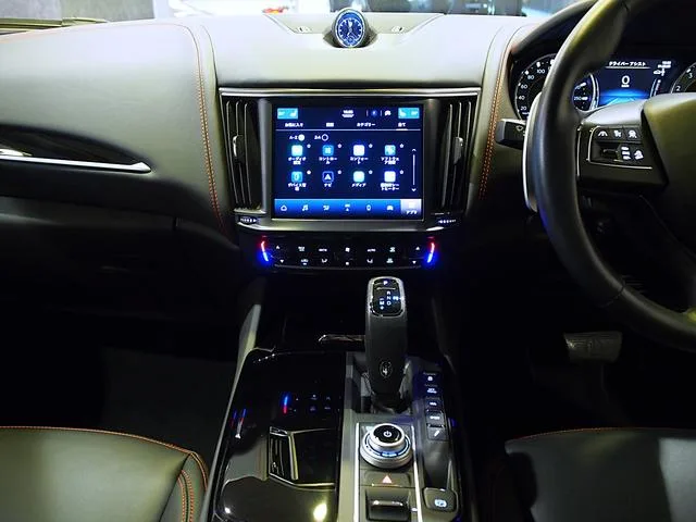 Maserati LEVANTE GT HYBRID 2022 — миниатюра 4
