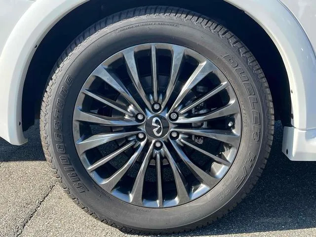 Infiniti QX80 2022 — миниатюра 5