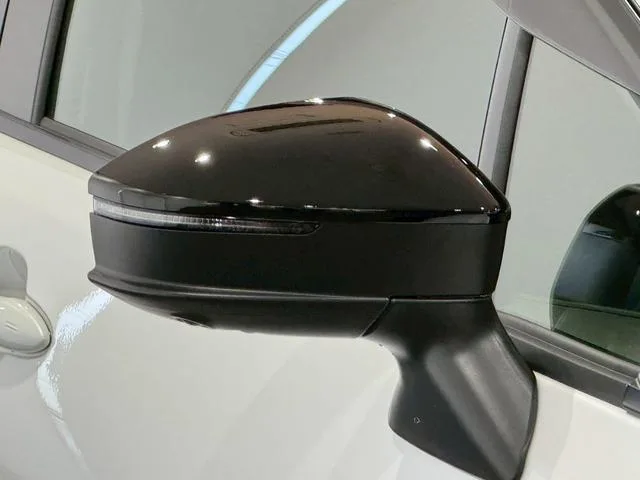 Toyota AQUA Z 2026 — миниатюра 3