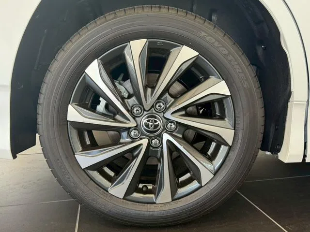 Toyota VOXY 2026 — миниатюра 2
