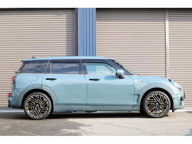 MINI MINI COOPER SD CLUBMAN UNTOLD EDITION 2023 — миниатюра 2