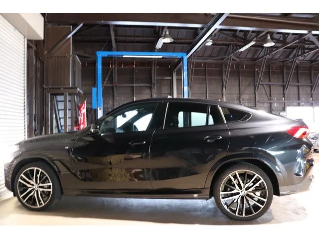 BMW X6 X DRIVE 35D M SPORT 2023 — миниатюра 4
