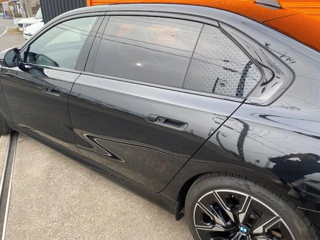 BMW i7 M70 X DRIVE 2024 — миниатюра 4