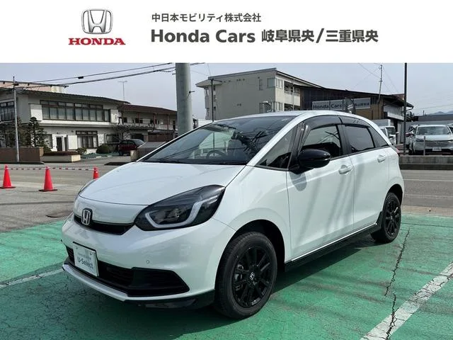 Honda FIT E:HEV HOME BLACK STYLE 2025 — фото 1, купить с доставкой в Москву