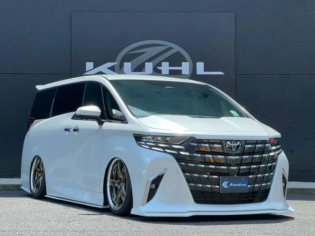 Toyota Alphard Z 2023 — миниатюра 3