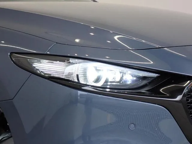 Mazda MAZDA3 FASTBACK XD TOURING 2024 — миниатюра 4