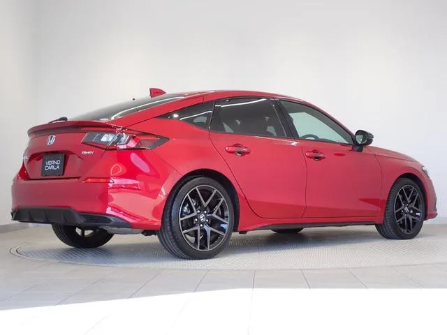 Honda CIVIC E:HEV 2022 — миниатюра 3