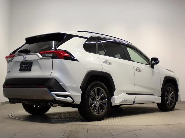 Toyota RAV4 G 2024 — миниатюра 3