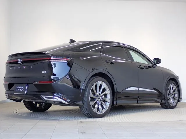 Toyota CROWN CROSSOVER G ADVANCED LEATHER PACKAGE 2023 — миниатюра 3