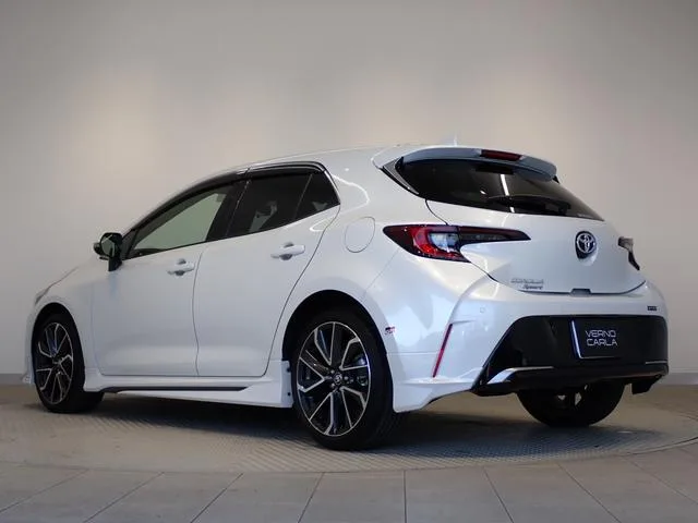 Toyota COROLLASPORT G Z 2024 — миниатюра 3