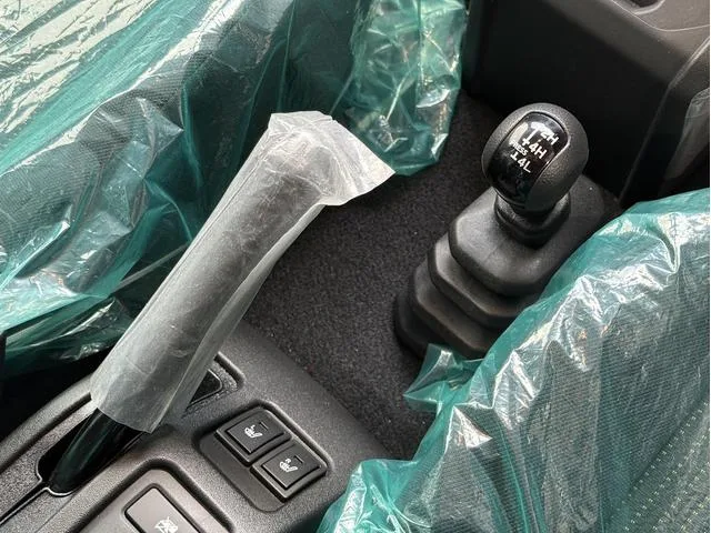 Suzuki JIMNY NOMADE FC 2025 — миниатюра 3