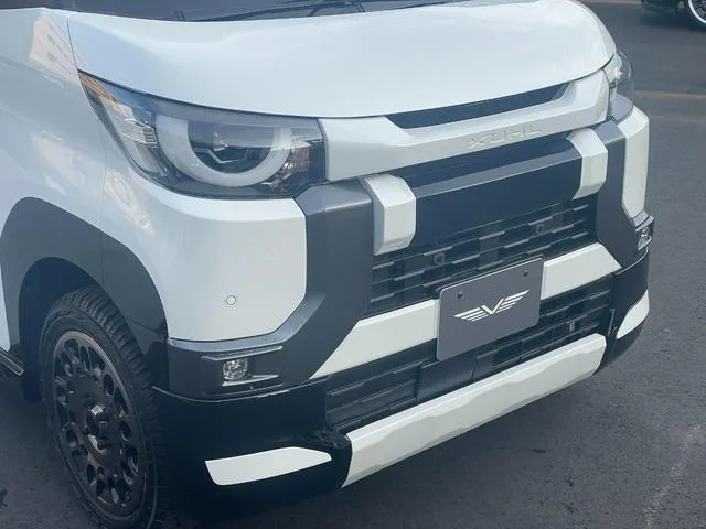 Mitsubishi DELICA MINI G PREMIUM 2023 — миниатюра 4