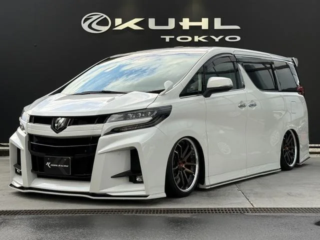 Toyota Alphard 2.5S C PACKAGE 2023 — фото 1, купить с доставкой в Москву