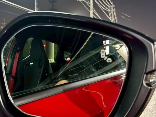 Honda CIVIC TYPE R RACING BLACK PACKAGE 2026 — миниатюра 4