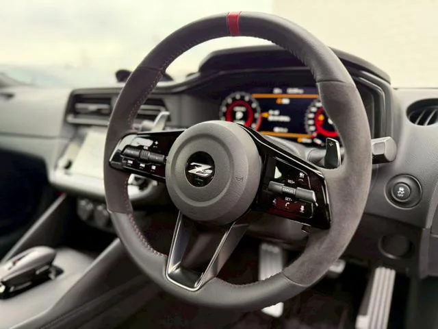 Nissan FAIRLADY Z NISMO 2025 — миниатюра 2