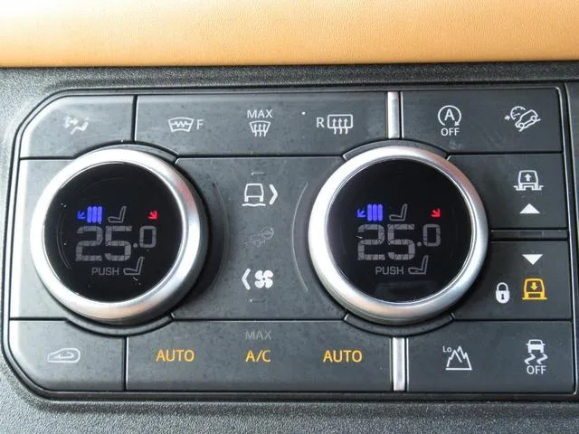 Land Rover DEFENDER 110X D300 2023 — миниатюра 4
