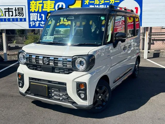 Suzuki SPACIA GEAR HYBRID XZ 2024 — фото 1, купить с доставкой в Москву