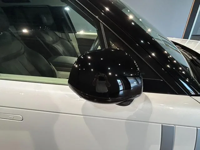Land Rover RANGE ROVER AUTOBIOGRAPHY D300 STANDARD WHEELBASE 2022 — миниатюра 5