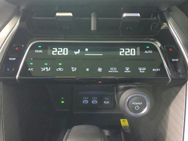 Toyota HARRIER PHEV Z 2023 — миниатюра 5