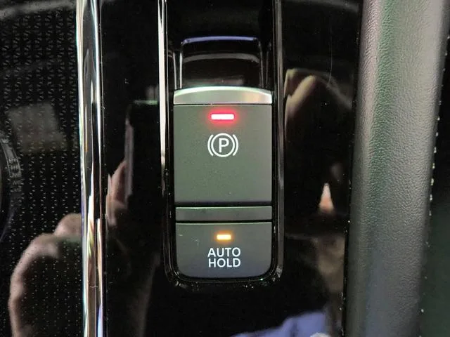 Mitsubishi OUTLANDER PHEV BLACK EDITION 2023 — миниатюра 5