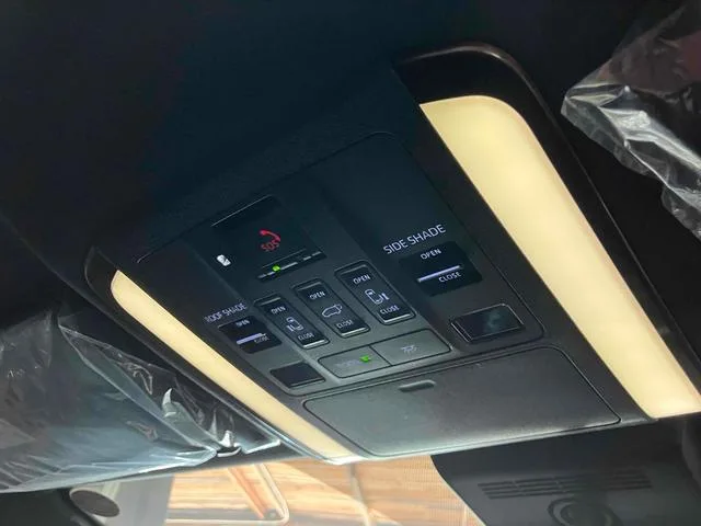 Toyota ALPHARD Z 2025 — миниатюра 2