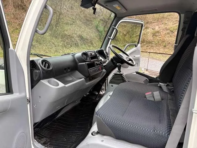 Toyota DYNA TRUCK 2023 — миниатюра 5