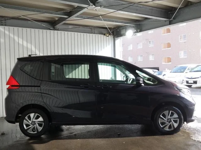 Honda FREED PLUS HYBRID HYBRID G 2023 — миниатюра 2