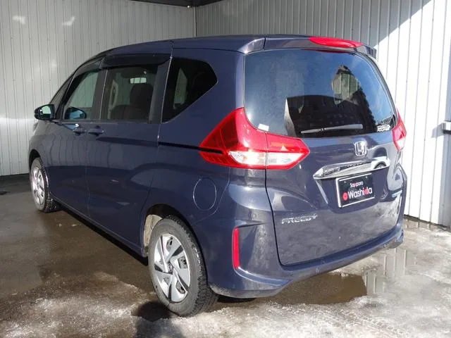 Honda FREED PLUS HYBRID HYBRID G 2023 — миниатюра 4