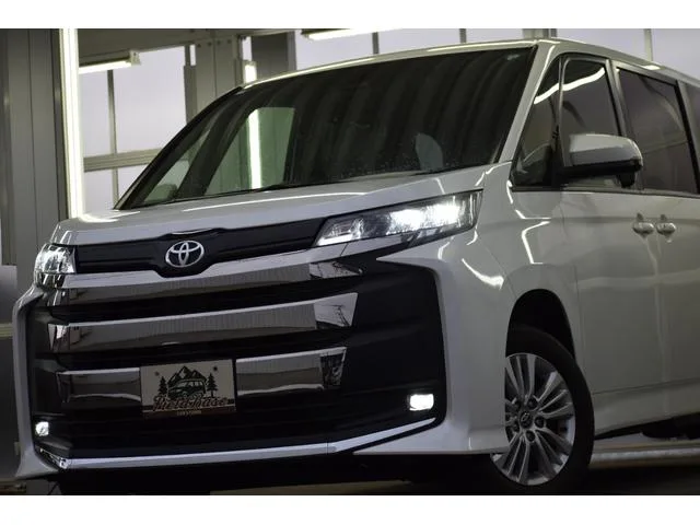 Toyota NOAH S-G 2023 — миниатюра 3