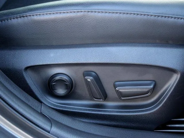 Toyota CAMRY G LEATHER PACKAGE 2022 — миниатюра 5