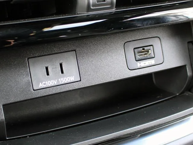 Toyota ALPHARD HYBRID EXECUTIVE LOUNGE 2023 — миниатюра 5