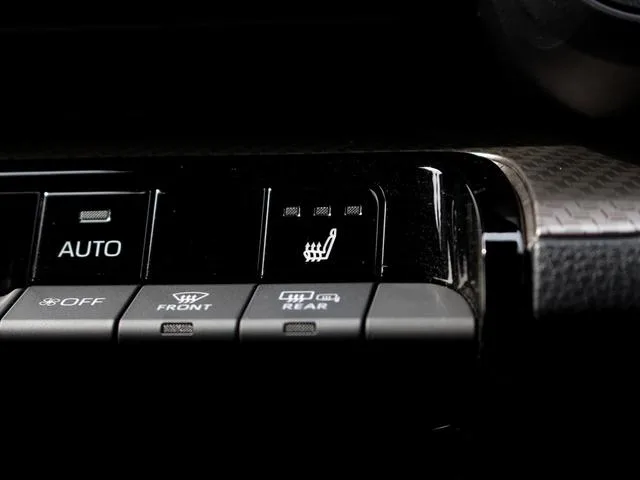 Toyota Prius G 2024 — миниатюра 5
