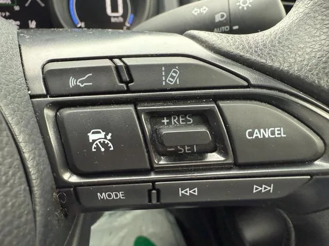 Toyota Yaris HYBRID G 2023 — миниатюра 5