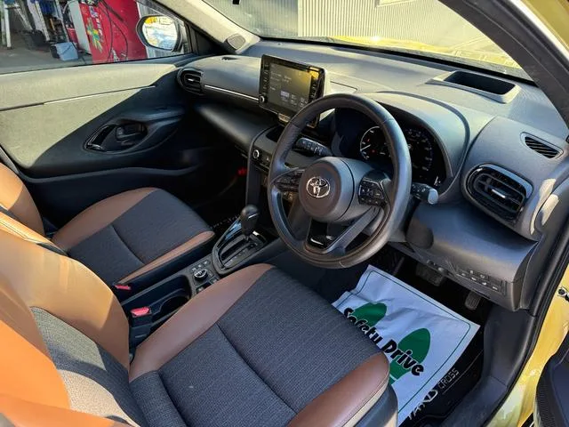 Toyota YARIS CROSS HYBRID Z ADVENTURE 2023 — миниатюра 2