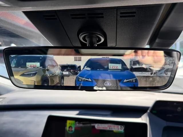 Toyota PRIUS Z 2024 — миниатюра 5