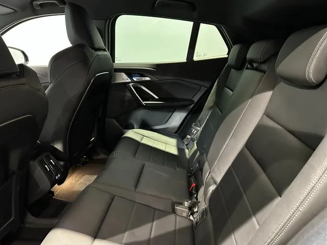 BMW iX2 X DRIVE 30 M SPORT HI-LINE PACKAGE 2025 — миниатюра 3