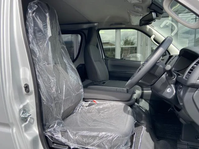 Toyota HIACE VAN DX GL PACKAGE 2025 — миниатюра 3